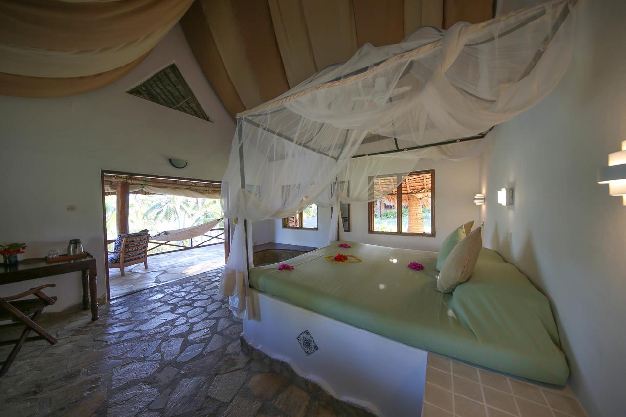 Kinasi Lodge Utende Zewnętrze zdjęcie