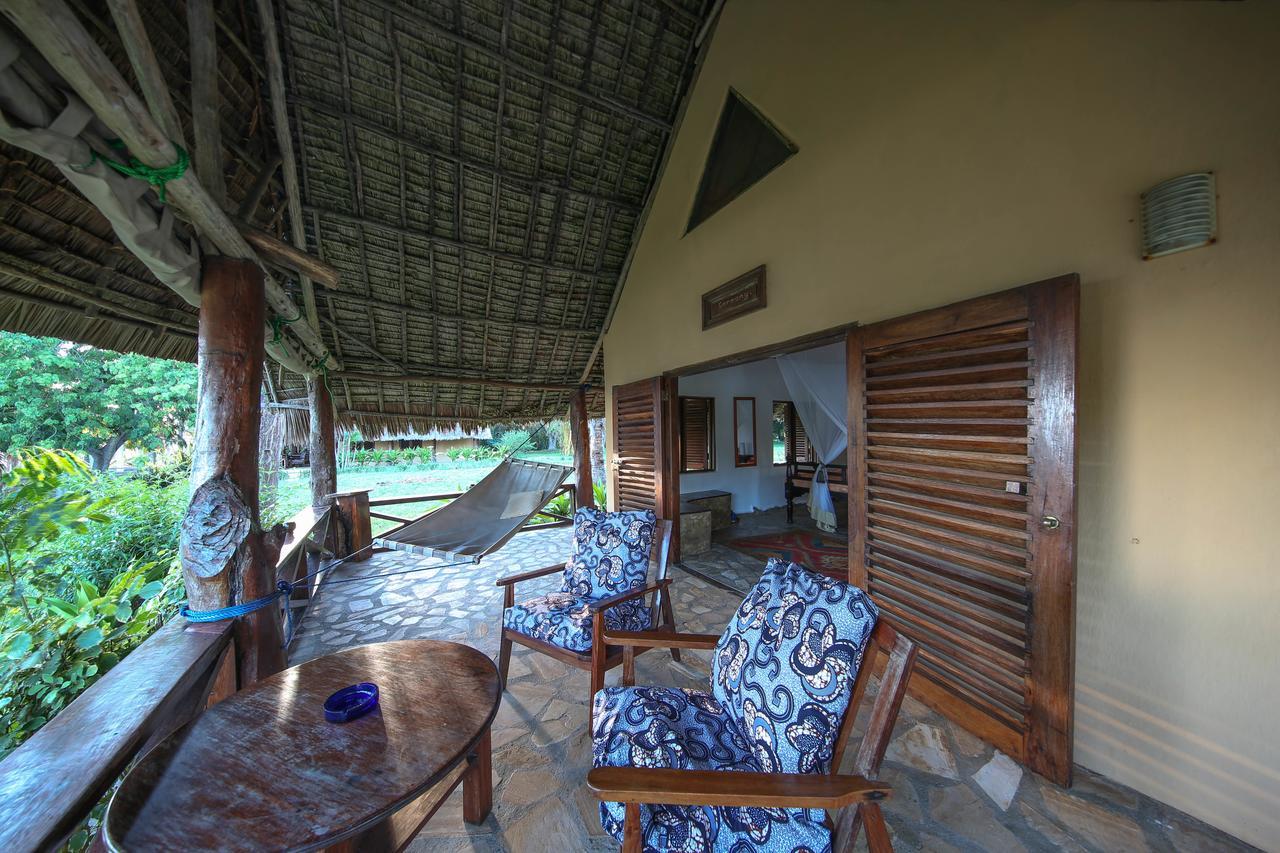 Kinasi Lodge Utende Zewnętrze zdjęcie