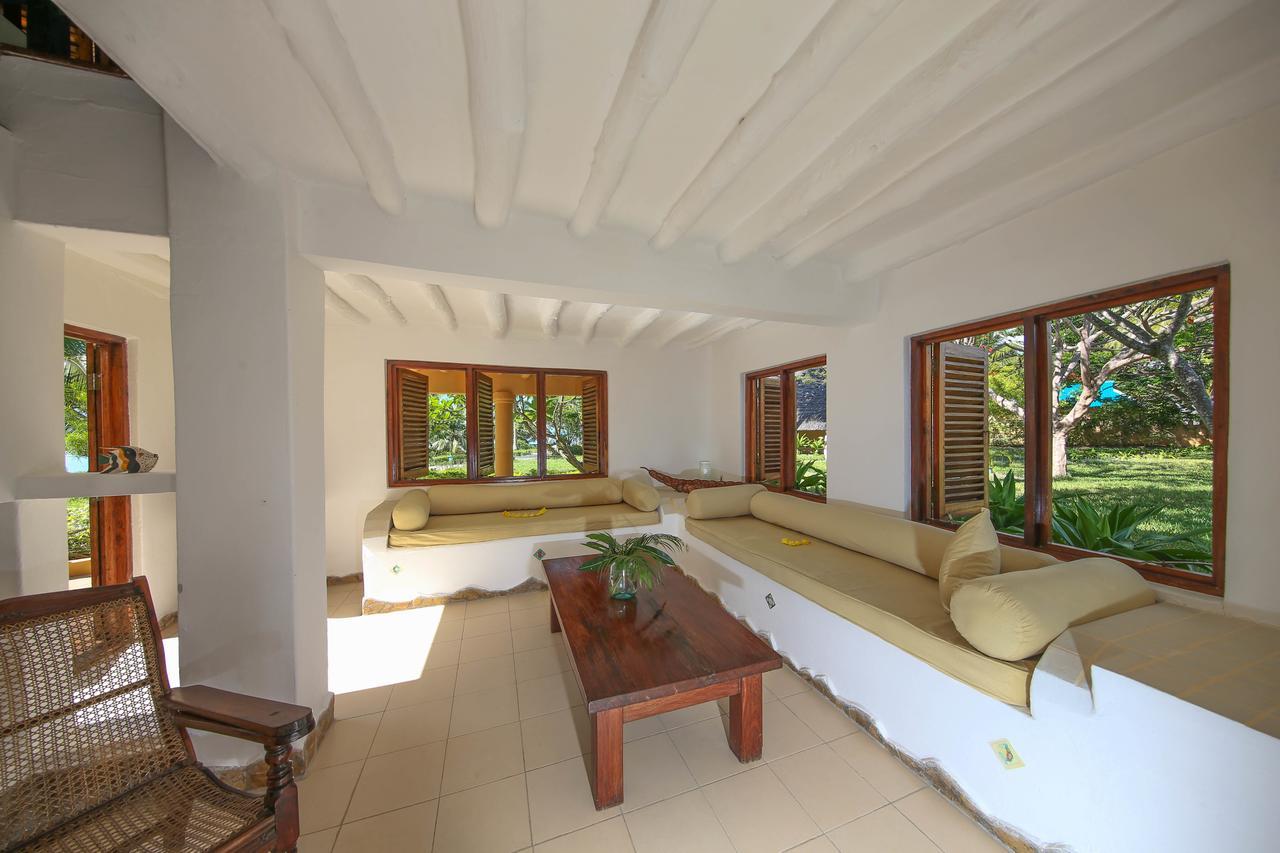 Kinasi Lodge Utende Zewnętrze zdjęcie