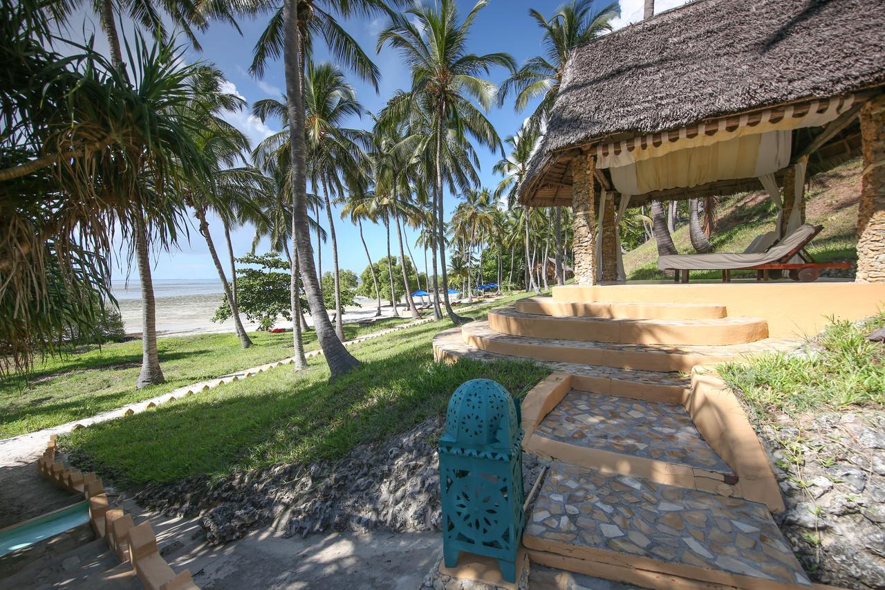 Kinasi Lodge Utende Zewnętrze zdjęcie